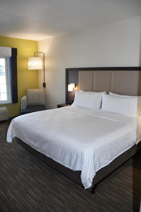 Holiday Inn Express Hotel & Suites Evanston By Ihg Rum bild