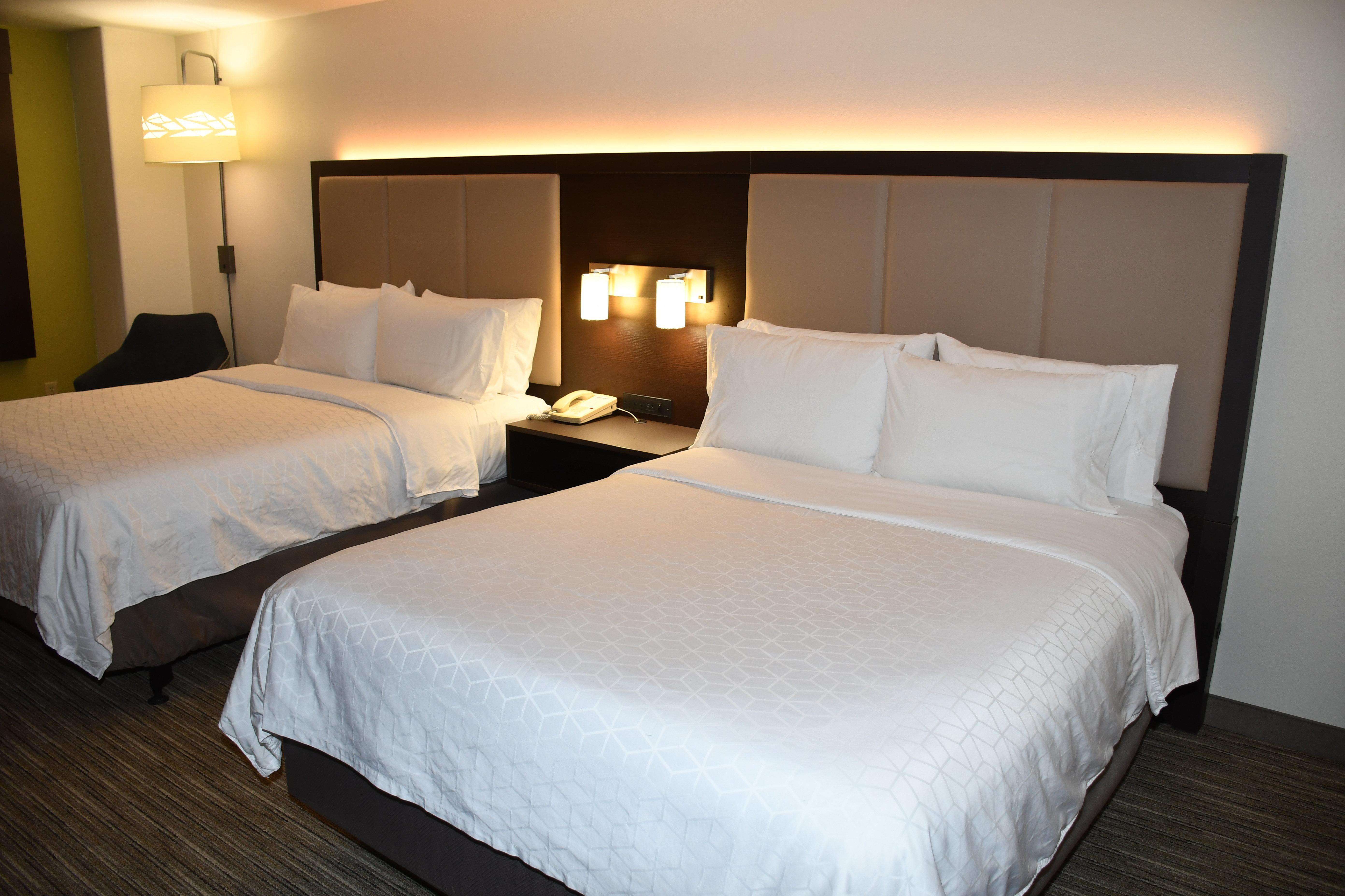 Holiday Inn Express Hotel & Suites Evanston By Ihg Exteriör bild