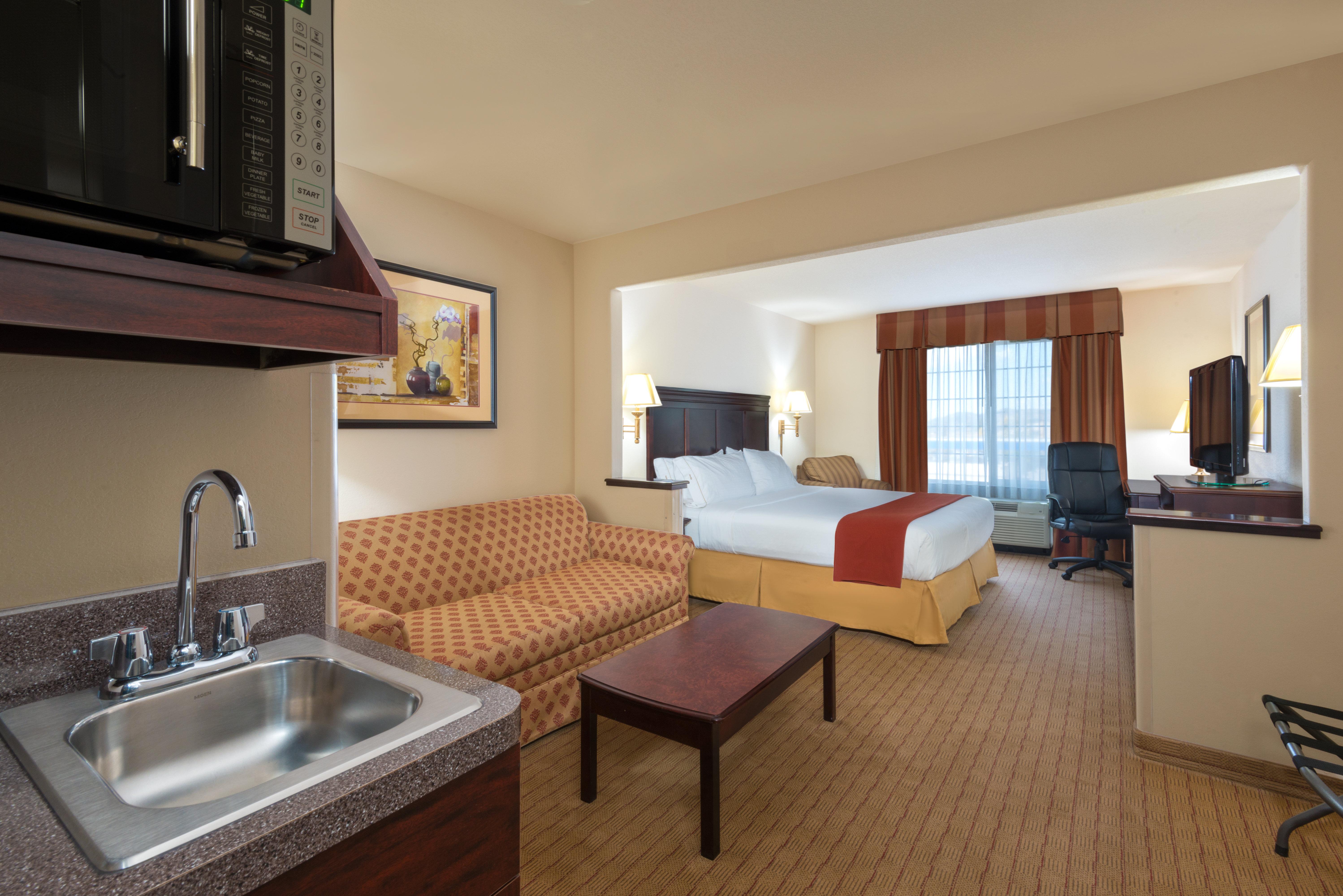Holiday Inn Express Hotel & Suites Evanston By Ihg Exteriör bild