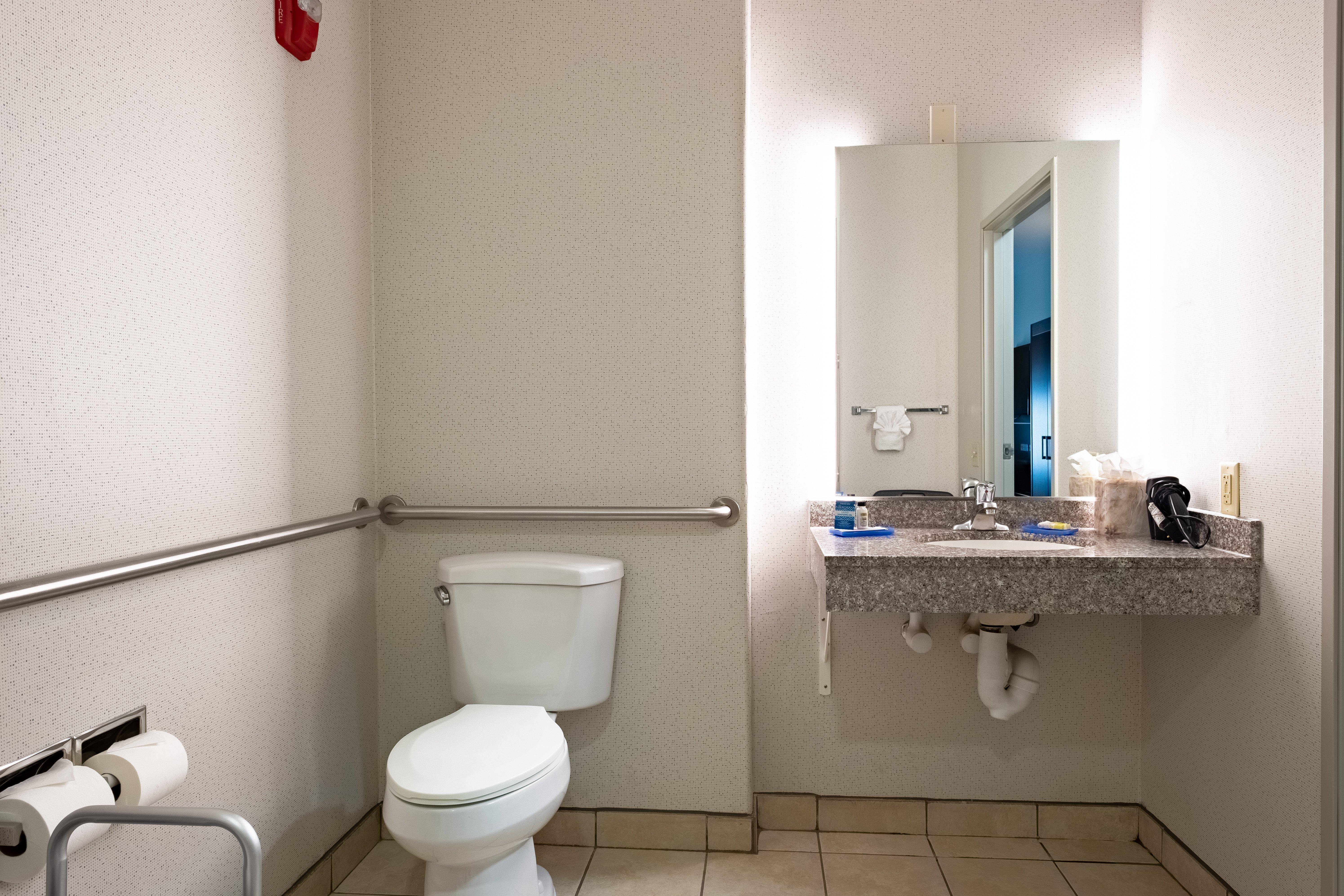 Holiday Inn Express Hotel & Suites Evanston By Ihg Exteriör bild