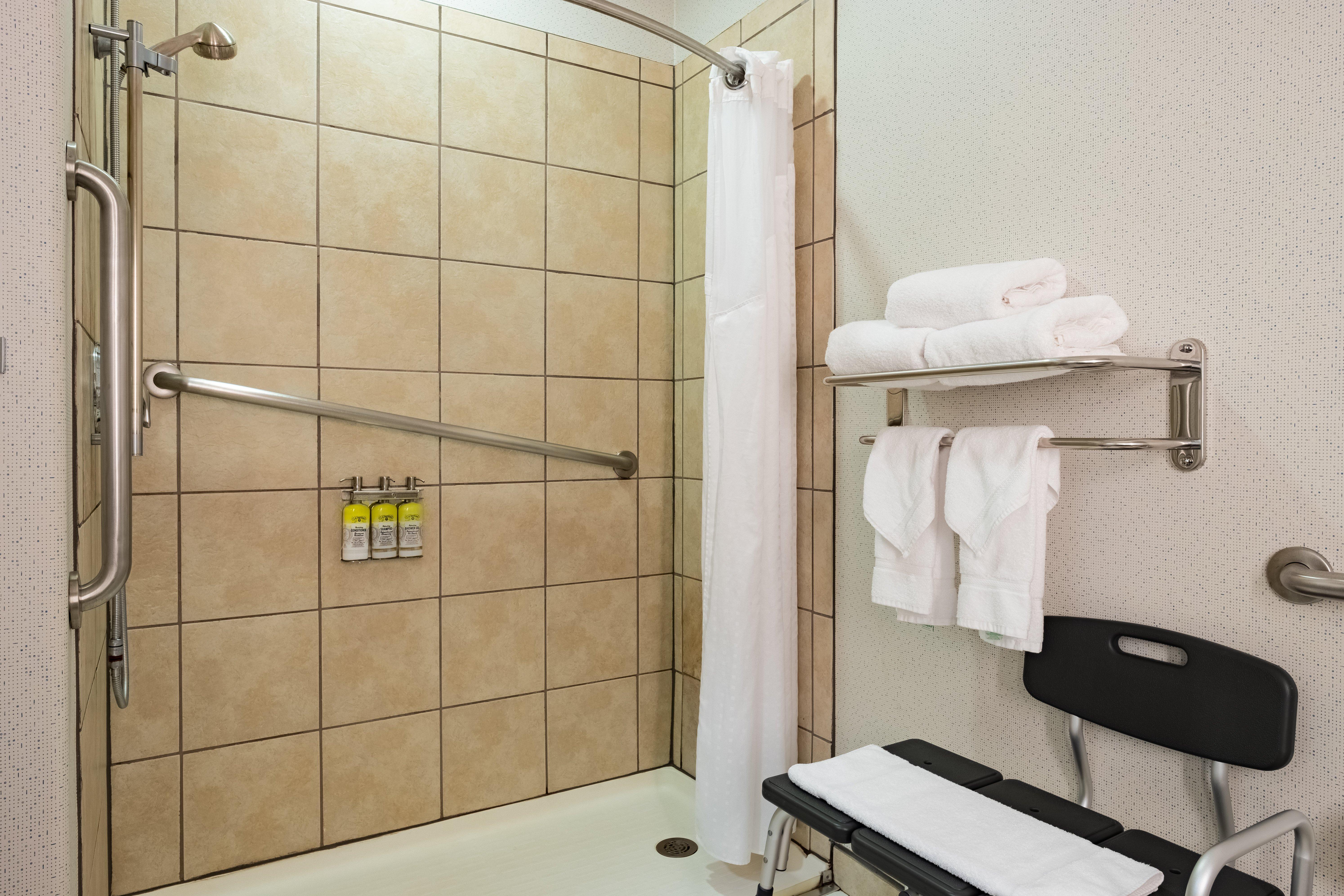 Holiday Inn Express Hotel & Suites Evanston By Ihg Exteriör bild