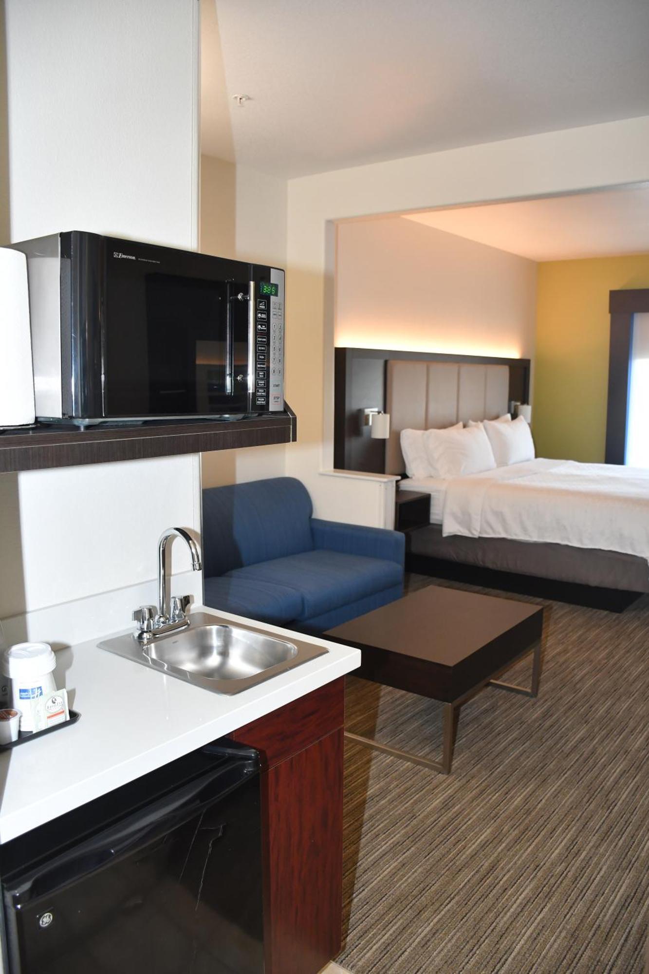 Holiday Inn Express Hotel & Suites Evanston By Ihg Rum bild