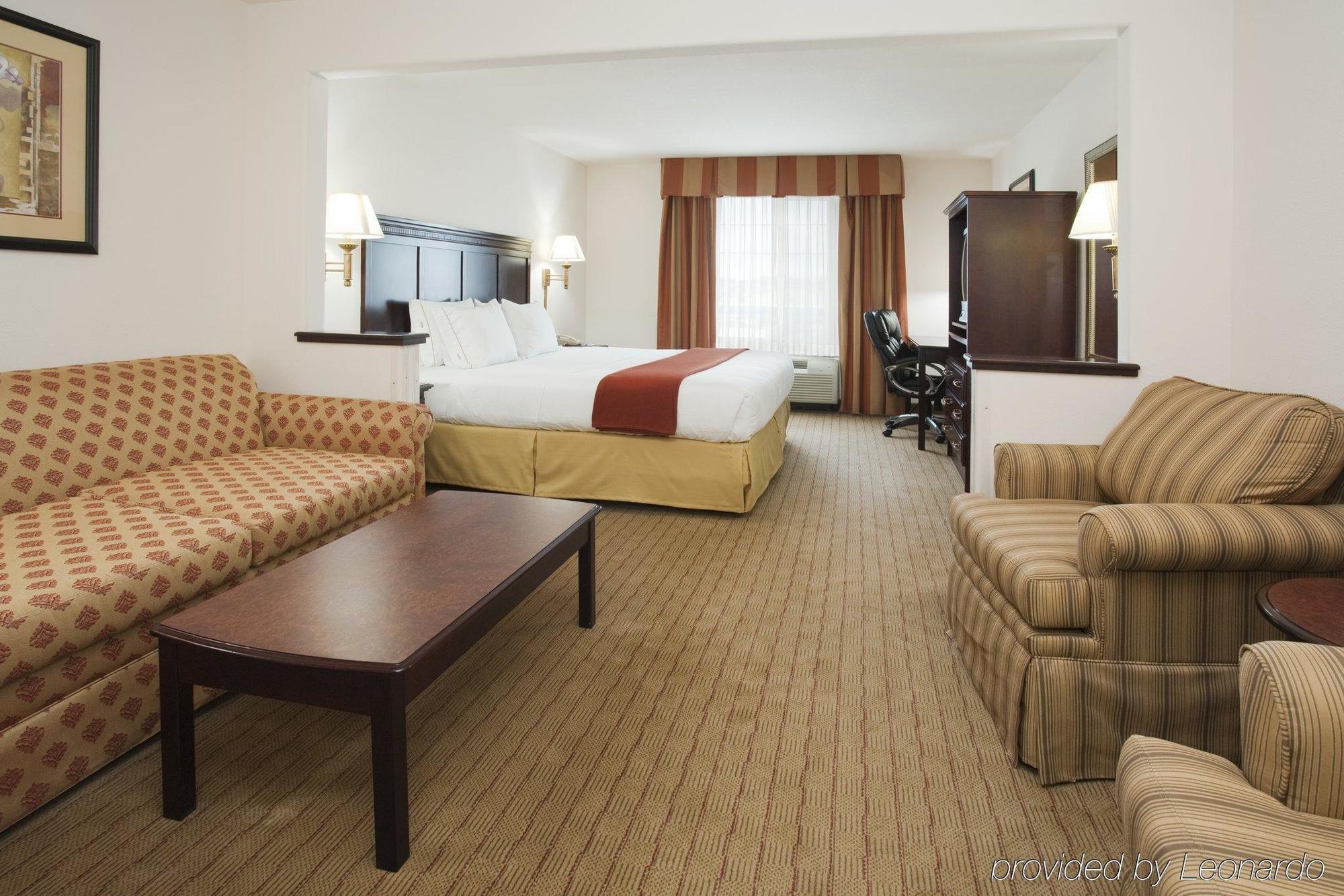 Holiday Inn Express Hotel & Suites Evanston By Ihg Rum bild