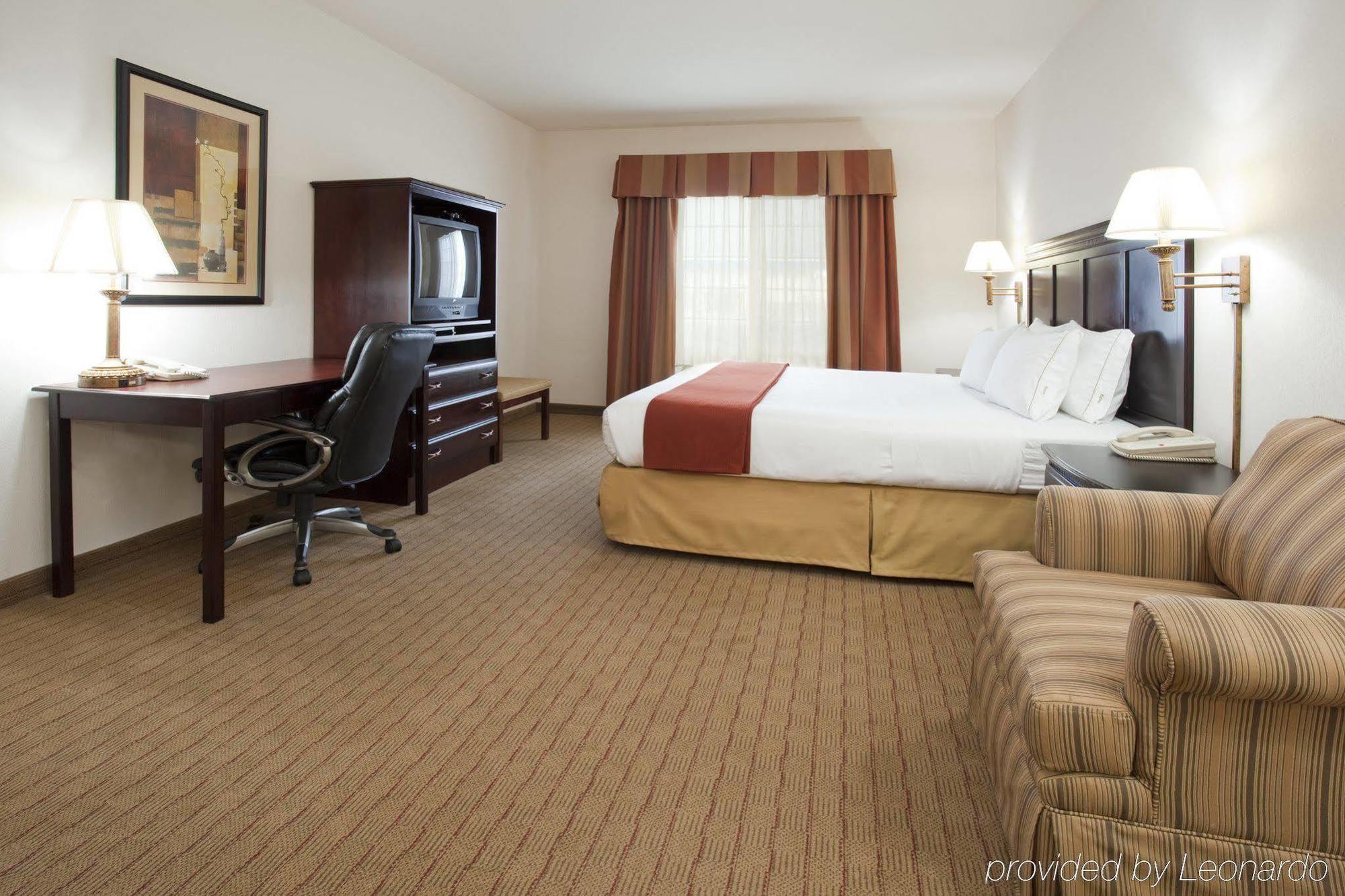 Holiday Inn Express Hotel & Suites Evanston By Ihg Rum bild